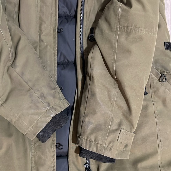 Canada goose jacket-army green, Women’s size large. - Picture 2 of 9